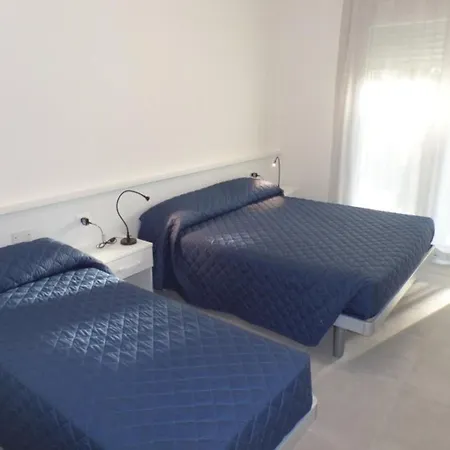 Stylish Retreat With Whirlpool And Communal Garden Apartment Bibione